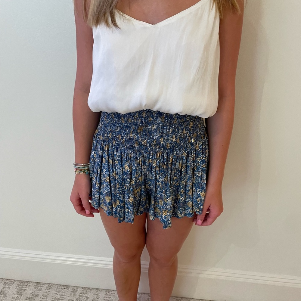 Natural life skirt
